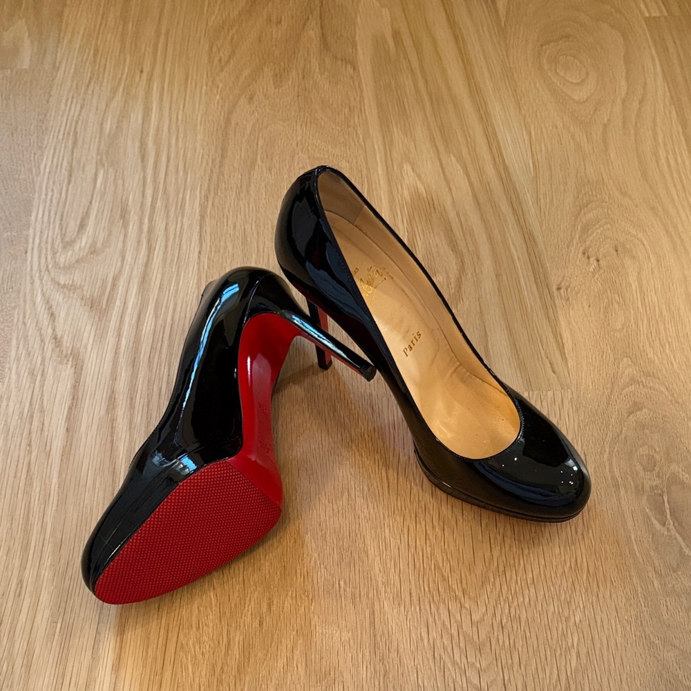 Black Christian Louboutin Pump